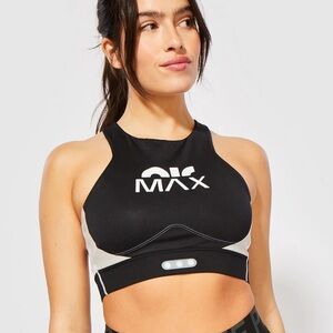 NIKE B/W DRI-FIT SWOOSH AIR MAX BRA Medium
